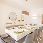 The Gaff - Great 5-bedroom Βίλα