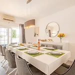 The Gaff - Great 5-bedroom *
