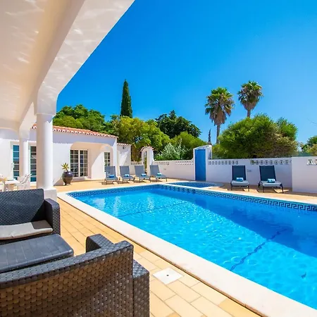 The Gaff - Great 5-bedroom * Carvoeiro (Lagoa)