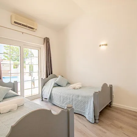 Villa The Gaff - Great 5-bedroom *