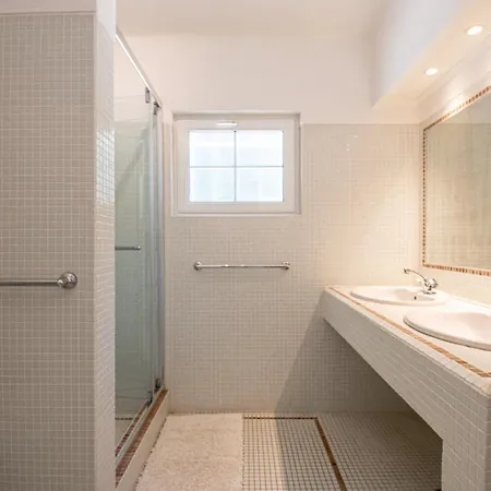 The Gaff - Great 5-bedroom Carvoeiro (Lagoa)