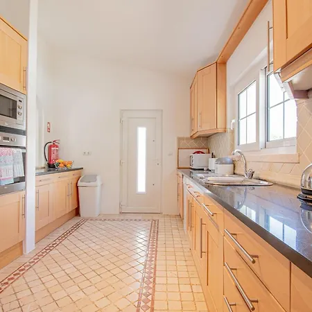 The Gaff - Great 5-bedroom *