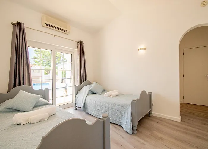 Vila The Gaff - Great 5-bedroom *