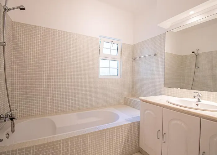 The Gaff - Great 5-bedroom Willa Carvoeiro (Lagoa)