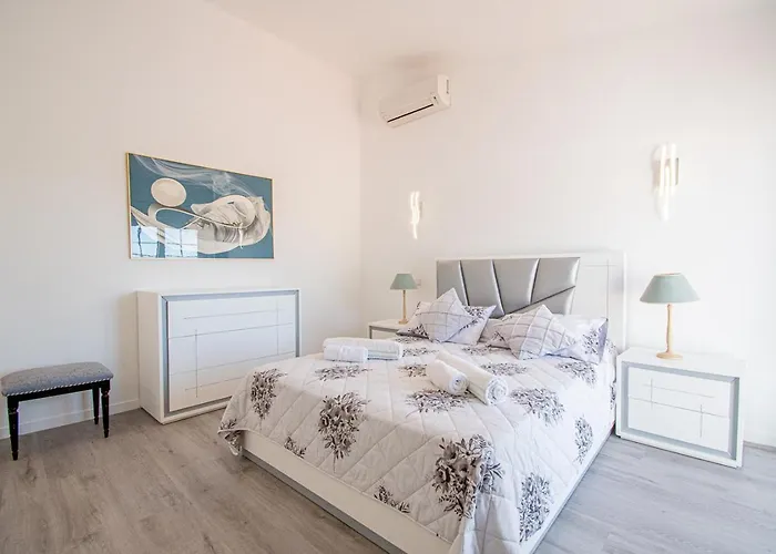 Willa The Gaff - Great 5-bedroom