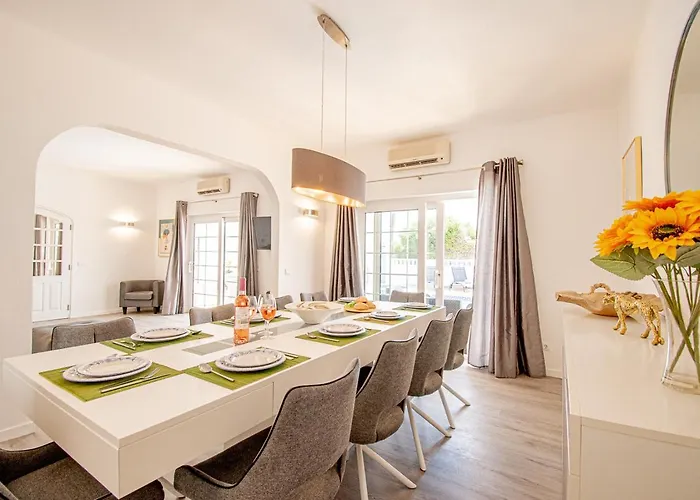 The Gaff - Great 5-bedroom *